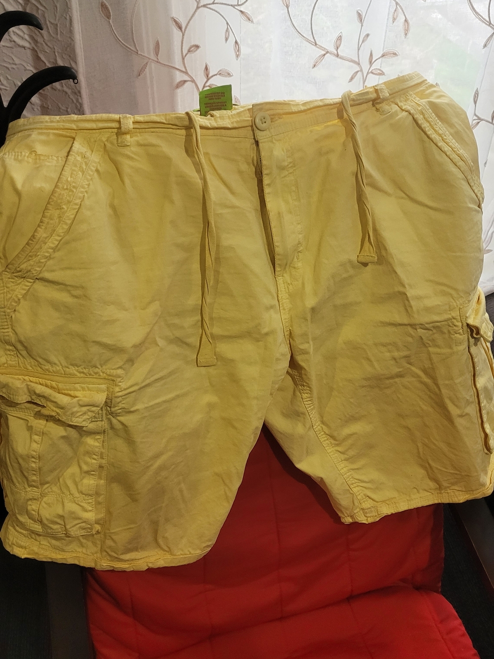 Men's Lightweight Yellow Cargo Shorts with Drawstring Waist